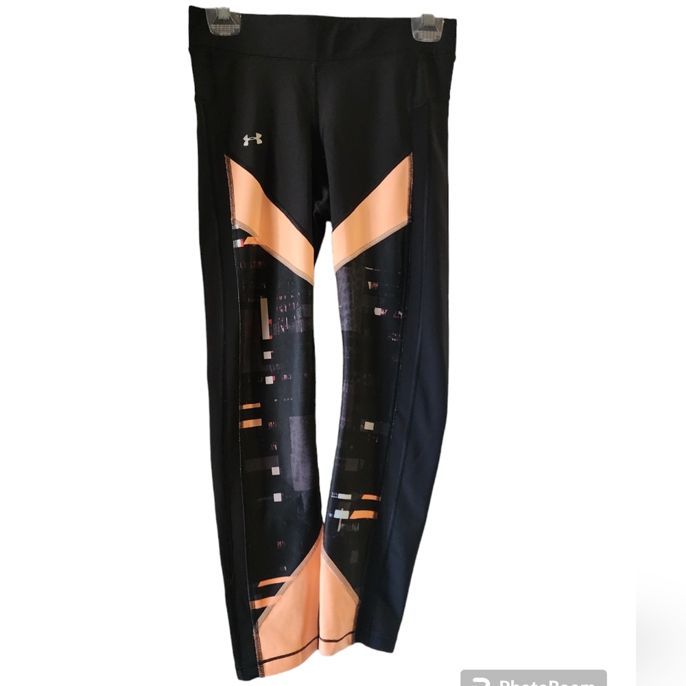 Women's Under Armour heat gear leggings